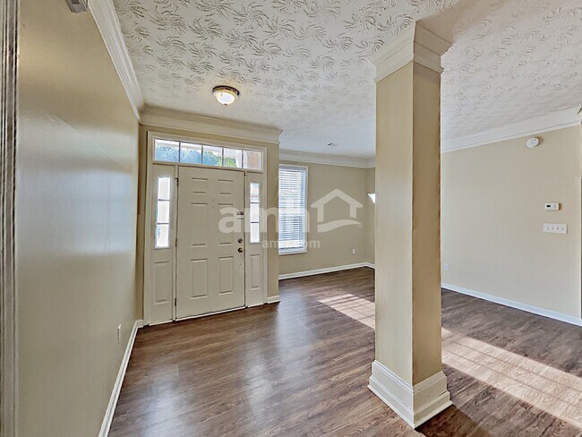 Foto del edificio - 2319 Clipper Lane
