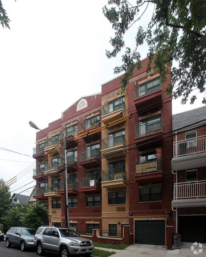 Briarwood Terrace Apartments Jamaica, NY