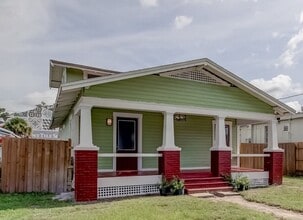 Building Photo - 99 W Lambright St