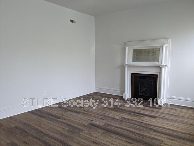 Foto del edificio - 3433 Magnolia Ave