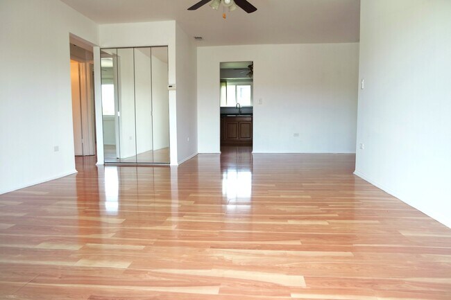 Building Photo - 618 Cobblestone Cir