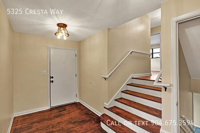 Building Photo - 5325 Cresta Way