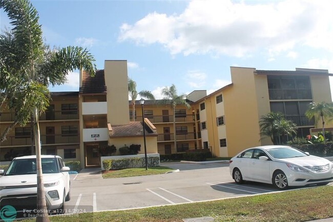 Foto del edificio - 2039 Coral Ridge Dr