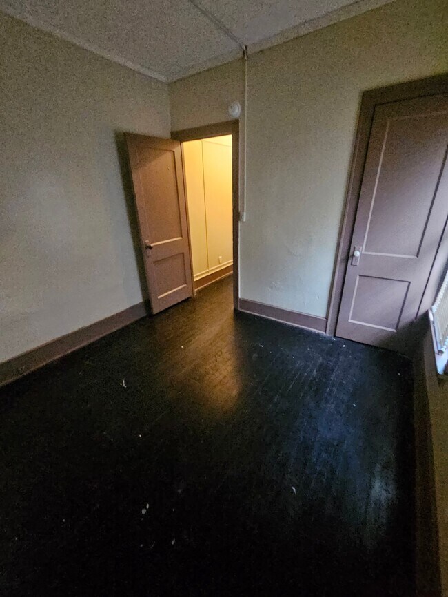 Foto del edificio - 797 Ogden Ave