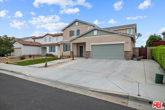 Building Photo - 24944 El Braso Dr