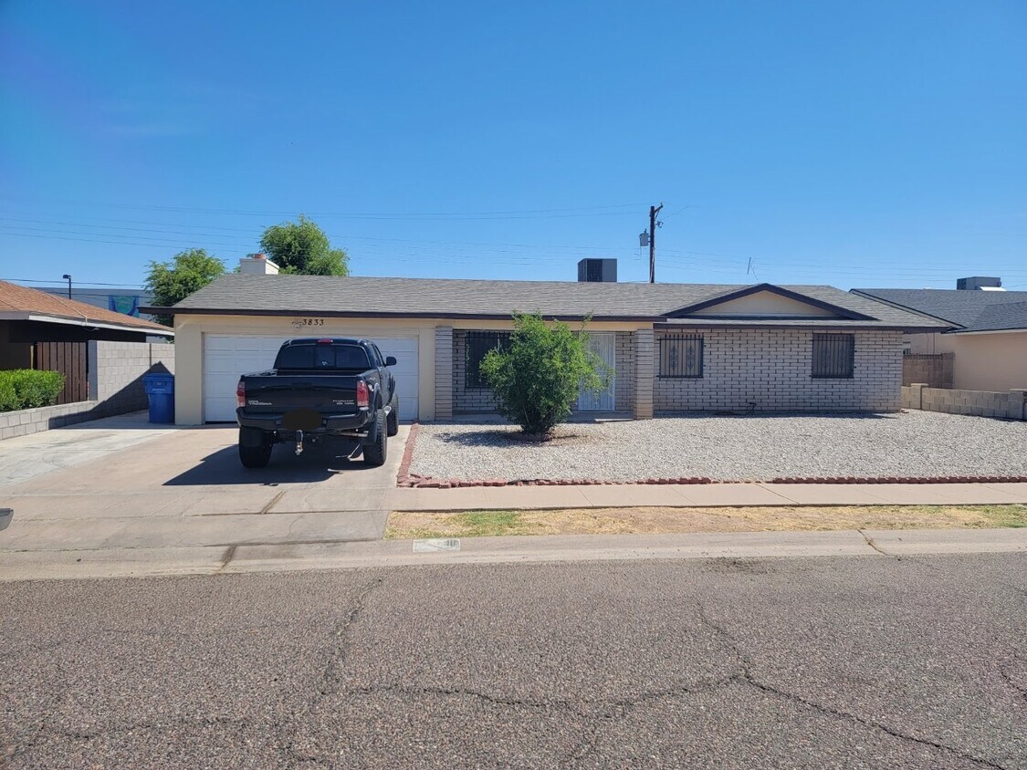 3833 W Tuckey Ln, Phoenix, AZ 85019 House Rental in Phoenix, AZ