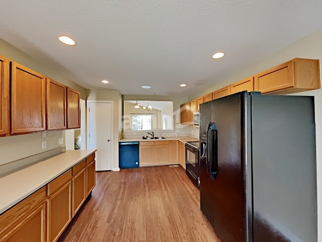 Building Photo - 394 Tumbleweed Dr