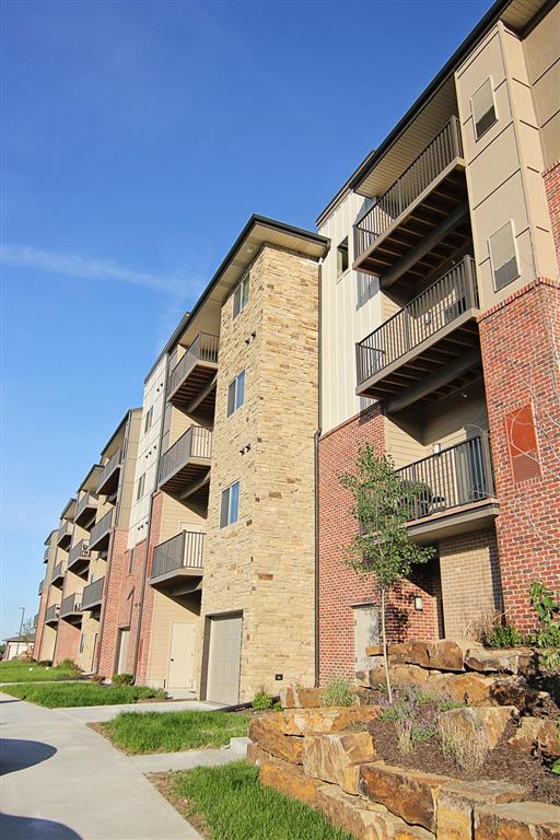 The Flats at 84 Rentals Lincoln, NE