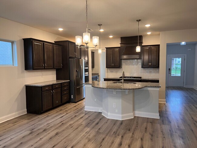 Building Photo - 1126 Carlisle Pl
