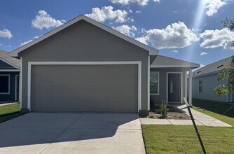 Building Photo - 423 Finch Cir