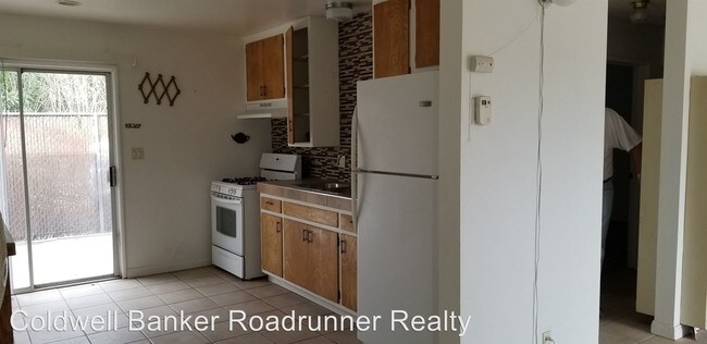 Foto del edificio - 2 br, 1 bath House - 6396 Indio Ave #A