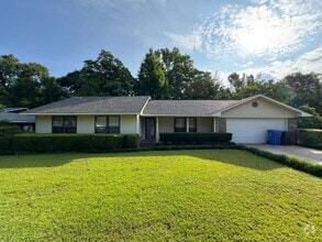 Building Photo - 1217 Avondale Dr