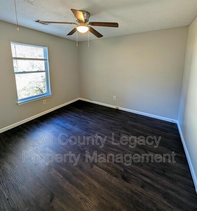 Foto del edificio - 6159 Charring Cross Ct