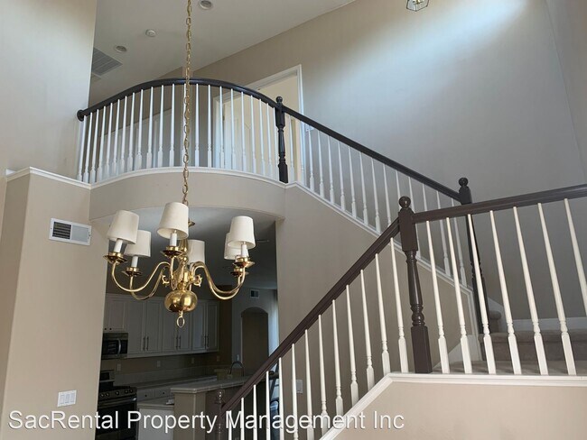 Foto del edificio - 4 br, 3 bath House - 9415 Oakley Way