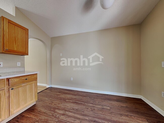 Foto del edificio - 30541 Double Dr