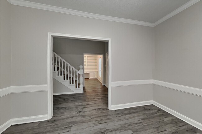Building Photo - 12127 Rocky Lake Dr