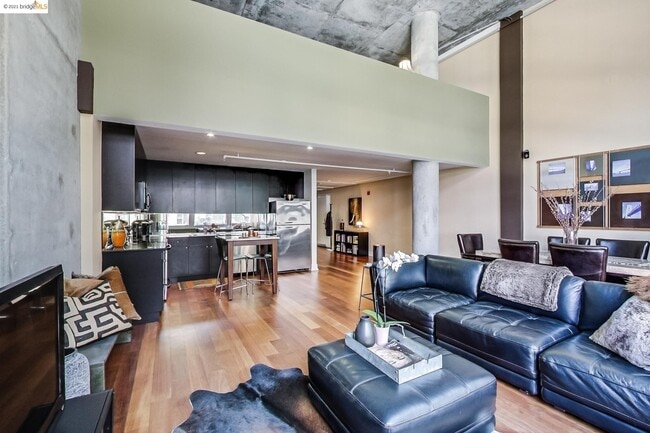 Foto del edificio - 311 Oak St