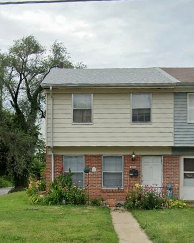 Primary Photo - 1001 Pine St