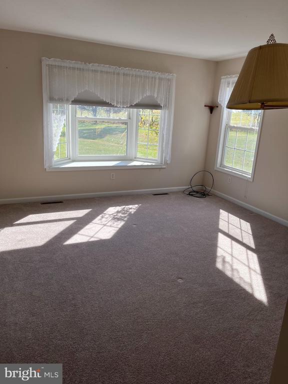 Foto del edificio - 631 Tract Rd