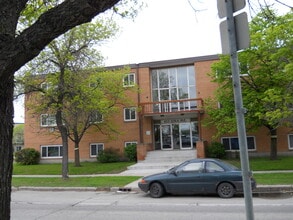 Building Photo - 455 Leila Avenue