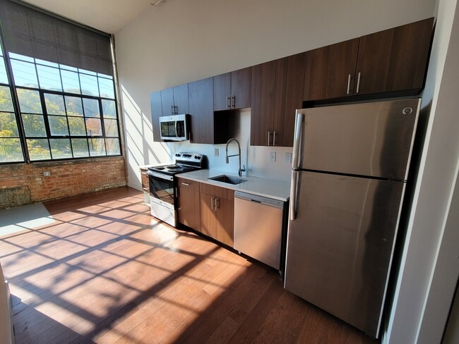 Foto del edificio - Yarn Factory Lofts