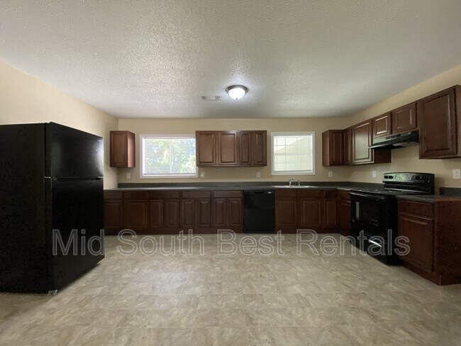 Foto del edificio - 6900 Juniper Rd