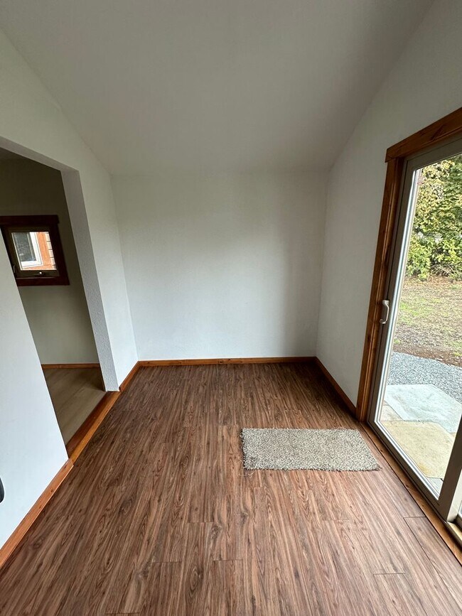 Foto del edificio - 2-bedroom 1 bath House