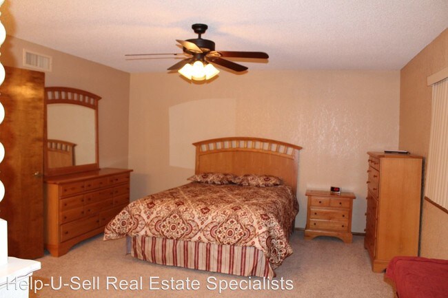 Building Photo - 2 br, 2 bath House - 3096 Kiowa Blvd N