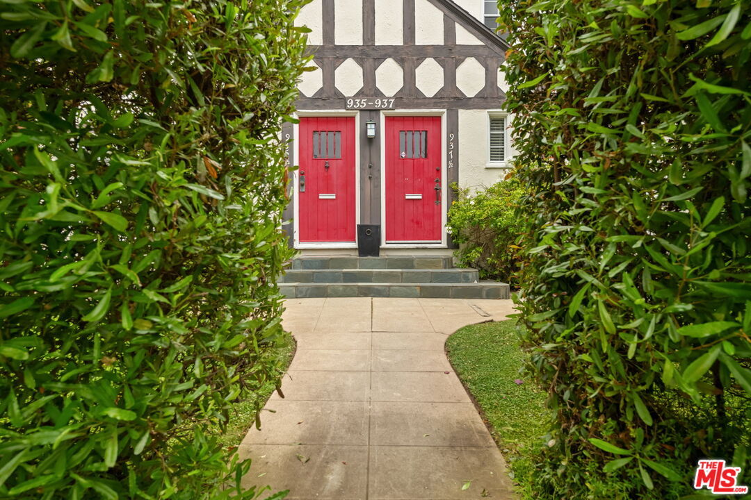 Foto principal - 935 1/2 9th St