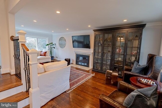 Foto del edificio - 308 Old Court House Rd NE