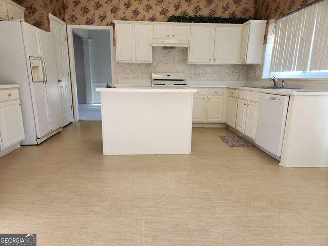 Building Photo - 3931 Tugaloo River Dr NW