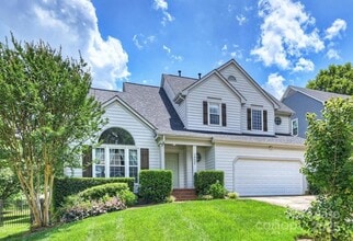 Building Photo - 8605 Tamarron Dr