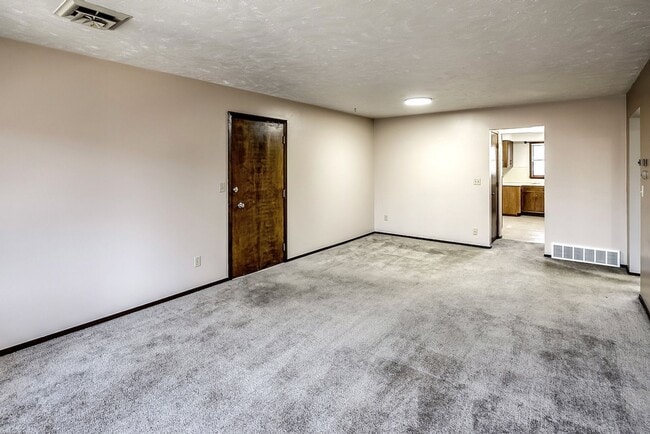 Photo - Spacious 2-Bed and 1-Bath Apartment!
