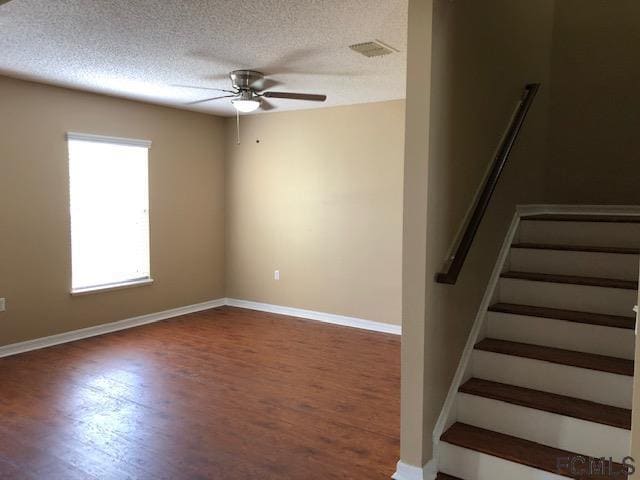 Building Photo - 71 London Dr