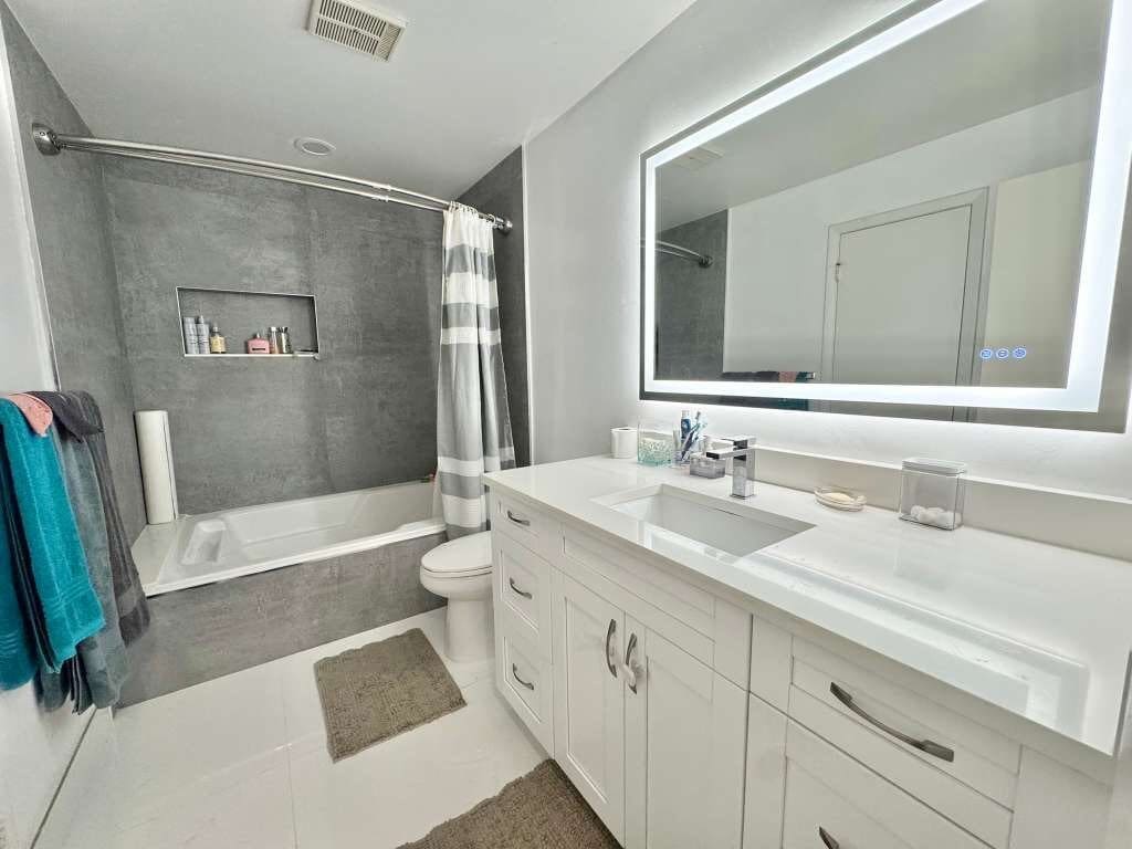 Photo - 7174 Sportsman Dr (North Lauderdale, FL)