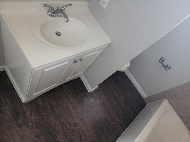 Building Photo - 8603 Crystal Cove Ct