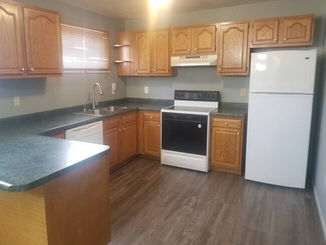 Foto del edificio - 200 W St Paul St