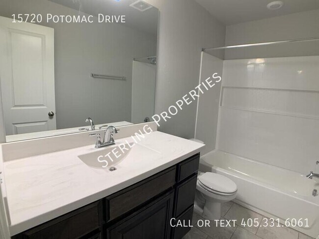 Photo - 15720 Potomac Dr Apartment