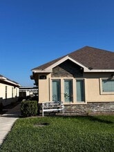 Building Photo - 510 Peabody Ave