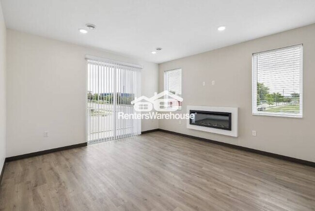 Foto del edificio - 3690 9th St NW