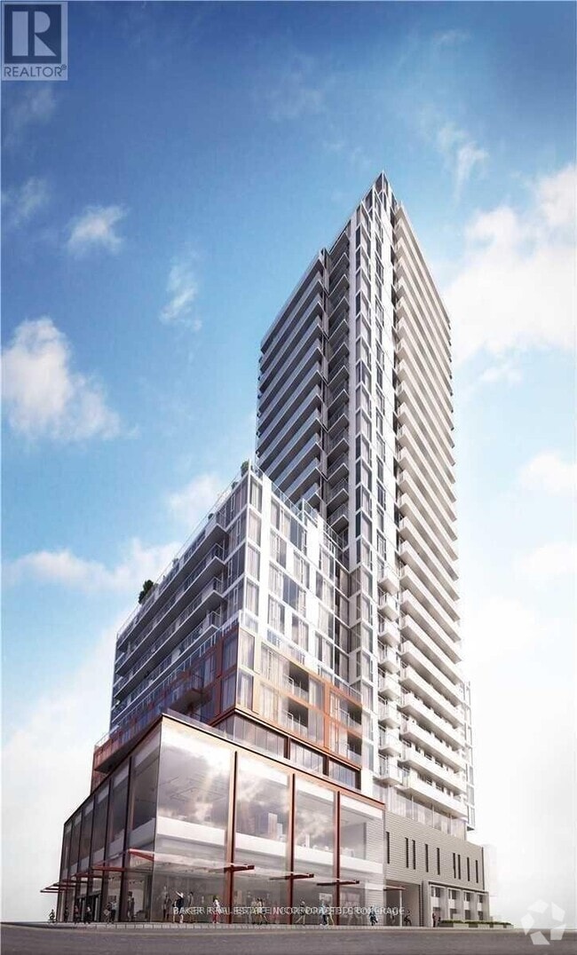 Building Photo - 33-1533 Helendale Ave