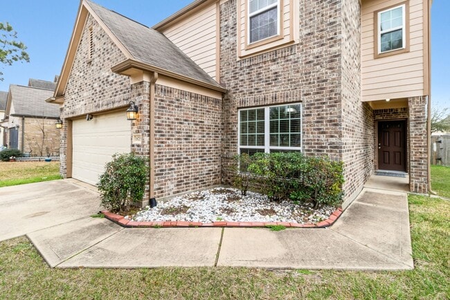 Building Photo - 18715 Windy Stone Dr