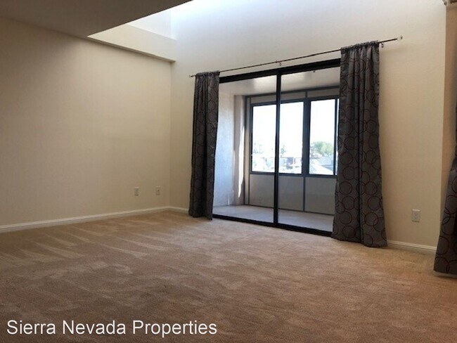 Foto del edificio - 2 br, 2 bath House - 3095 Lakeside dr #313