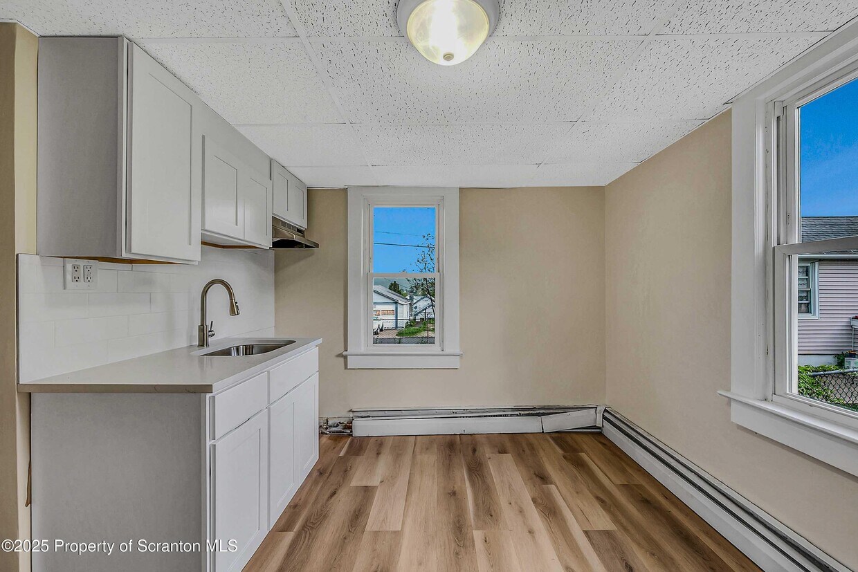Foto principal - 918 Maple St
