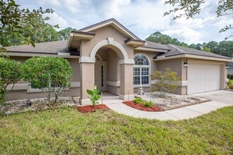 Building Photo - 216 Sanwick Dr