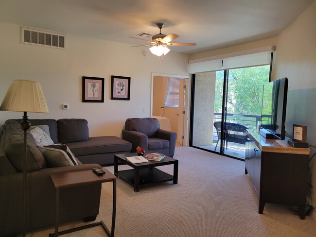 Building Photo - 6900 E Princess Dr