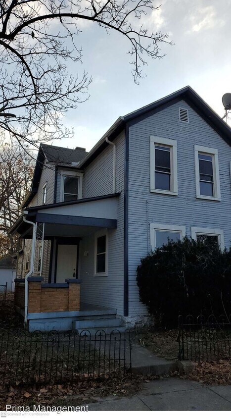 Primary Photo - 3 br, 1 bath House - 108 Dover St