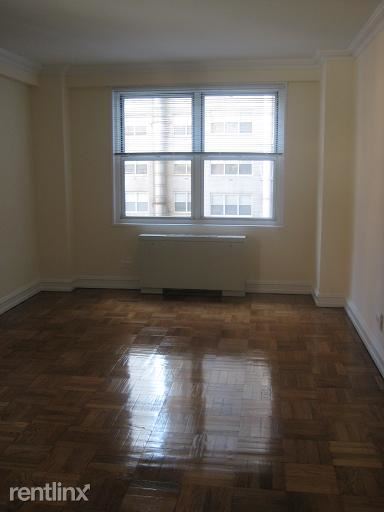 Primary Photo - 877 8th Ave