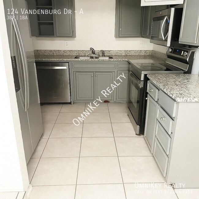Foto del edificio - 124 Vandenburg Dr