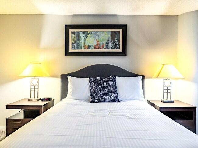 Foto del edificio - 127 Greyrock Pl